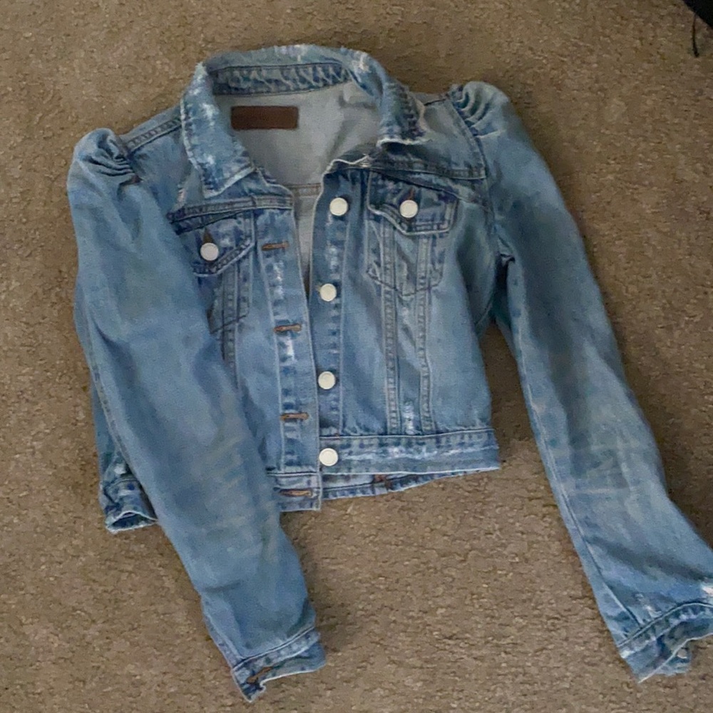 Cropped jean jacket